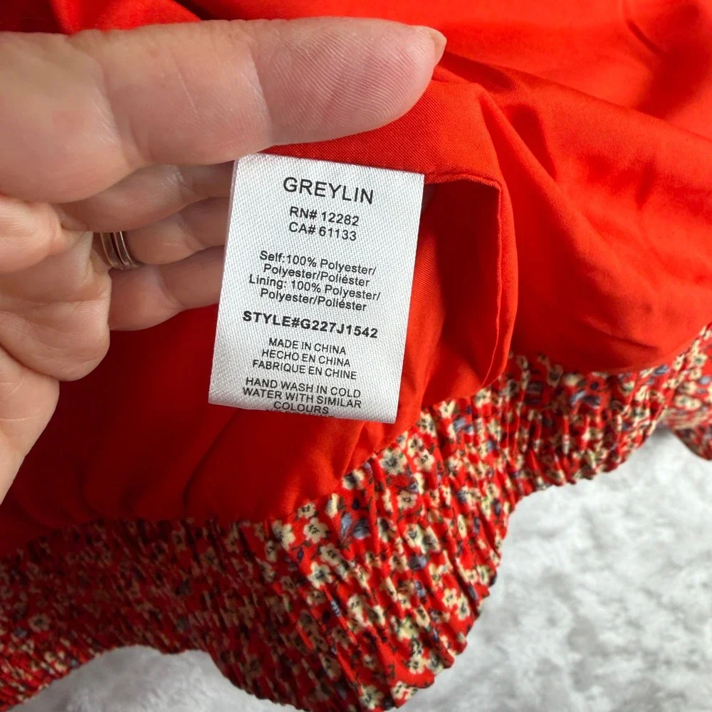 Greylin Red Floral Quilted Bomber Jacket Womens Medium‎ Zip Up G227J1542